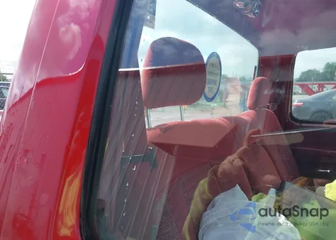 1992 Ford F150 из США, поврежденный, VIN 1FTCF15N5NKA78114